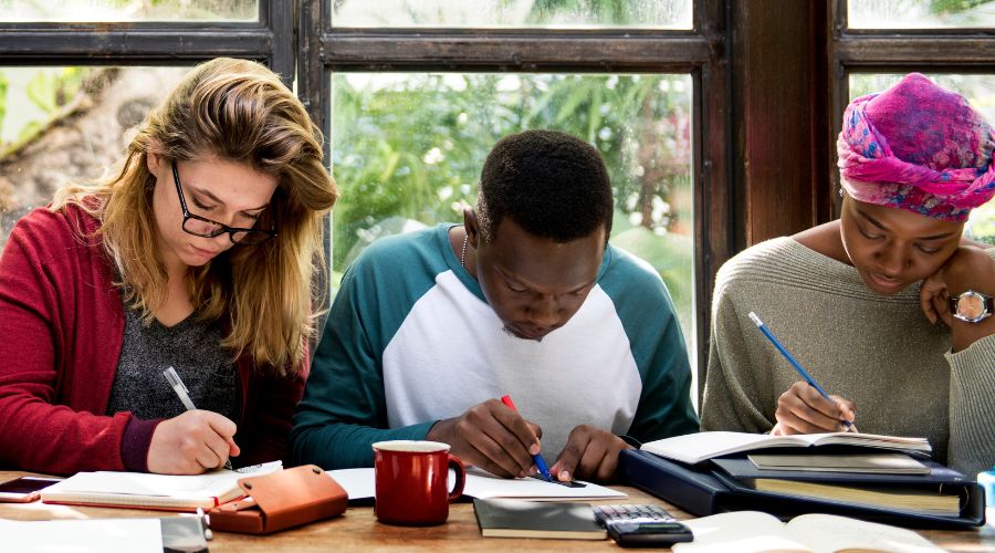5 Tips For Australian International Students Adapting To College Life
